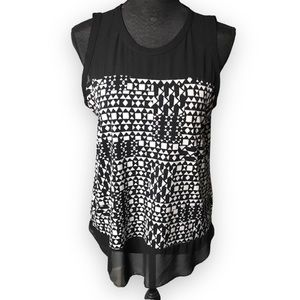 VINCE Camuto Black and White geometric tank top size small